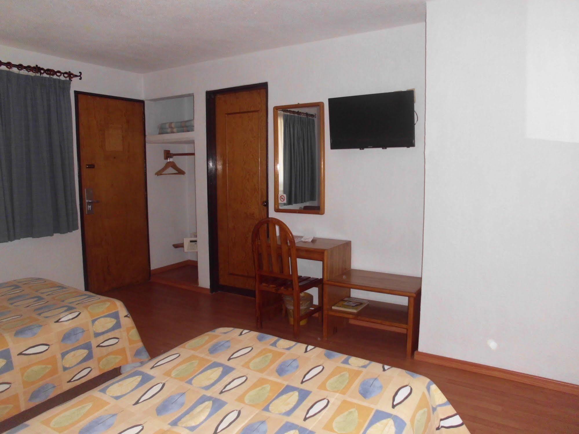 Hotel La Posada Apizaco Εξωτερικό φωτογραφία